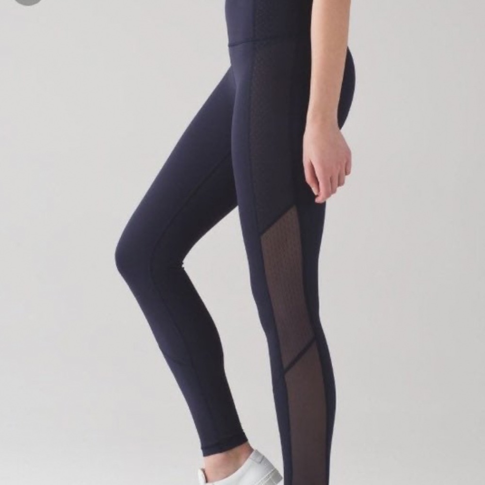 Navy Lulu lemon leggings mesh